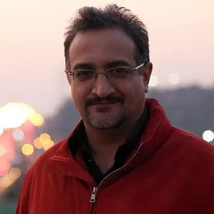 احسان ندائی اسکوئی